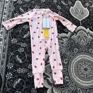 Brave Little Ones Strawberry Ribbed Zip Romper, 0-3 Months, Pink